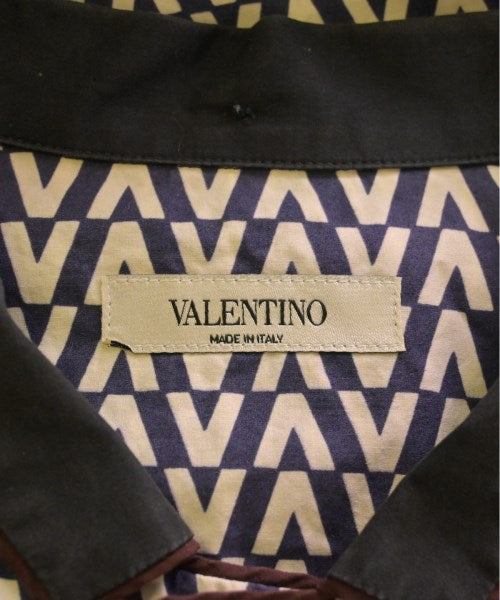 VALENTINO เสื้อลำลอง