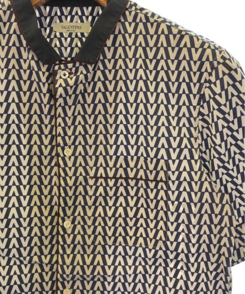 VALENTINO เสื้อลำลอง