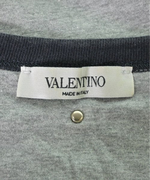 VALENTINO เสื้อยืด/เสื้อท็อปส์
