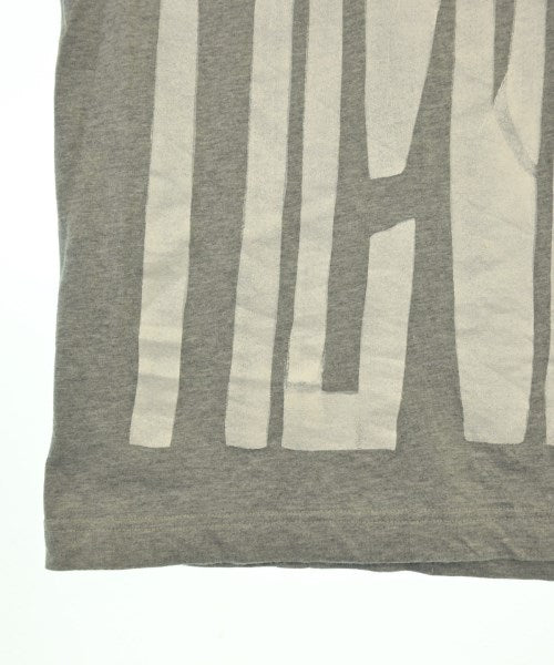 VALENTINO เสื้อยืด/เสื้อท็อปส์