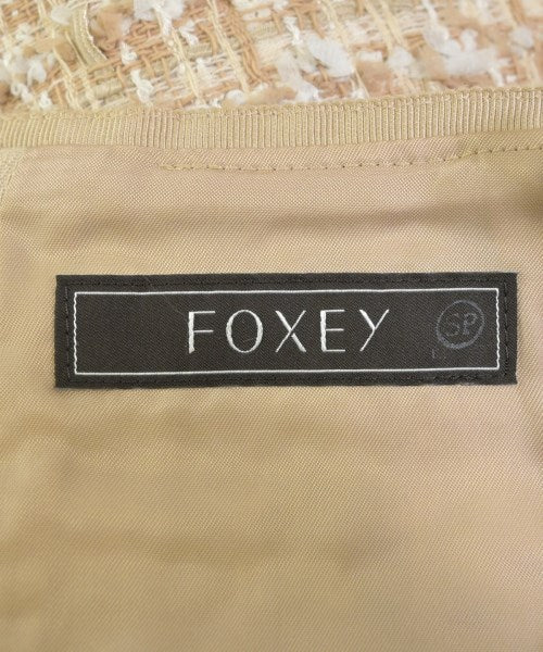 FOXEY กระโปรงยาวถึงเข่า