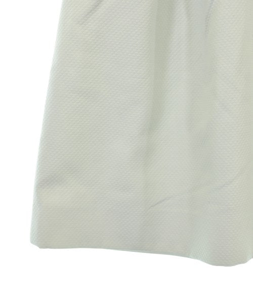 FOXEY กระโปรงยาวถึงเข่า