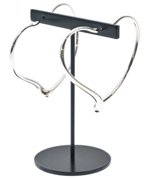 TIFFANY & CO. เจาะ