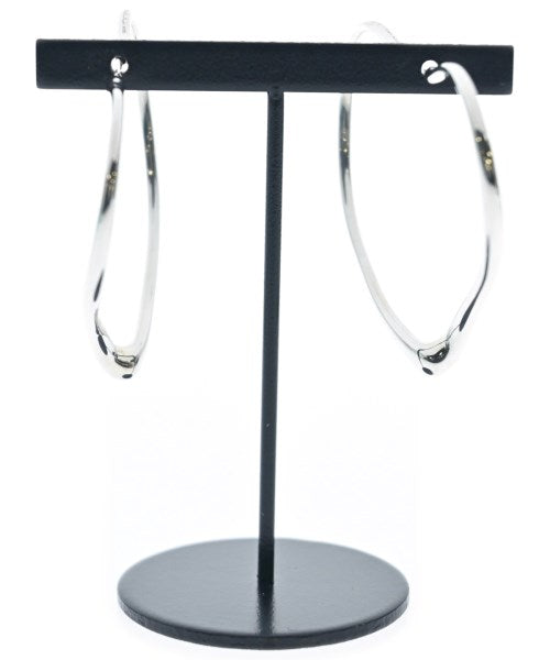 TIFFANY & CO. เจาะ