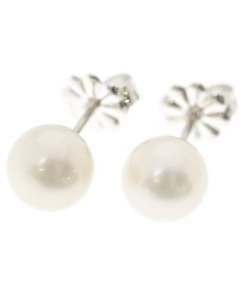 TIFFANY & CO. เจาะ