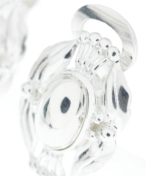 Georg Jensen เจาะ