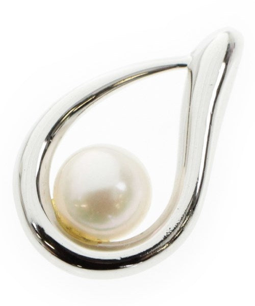 TASAKI เครื่องประดับบนกระเป๋า