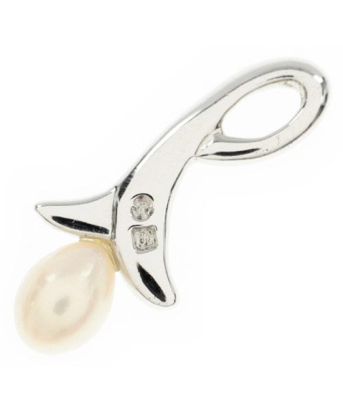 TASAKI เครื่องประดับบนกระเป๋า