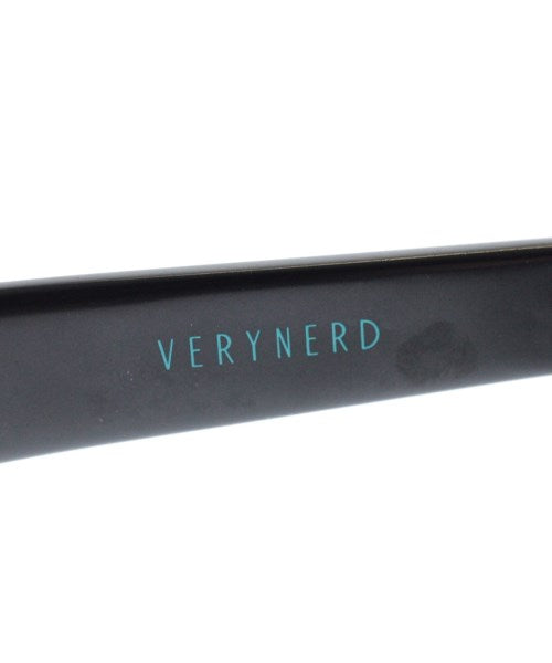 VERYNERD แว่นกันแดด