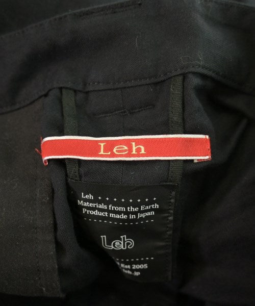 Leh กางเกงขาสั้น