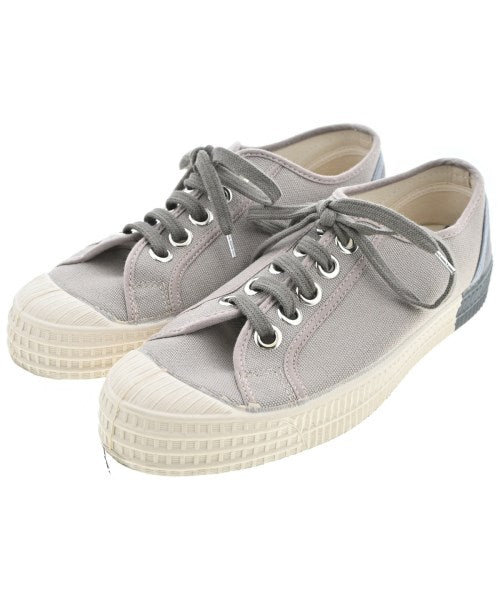 NOVESTA รองเท้าผ้าใบ