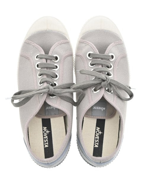 NOVESTA รองเท้าผ้าใบ