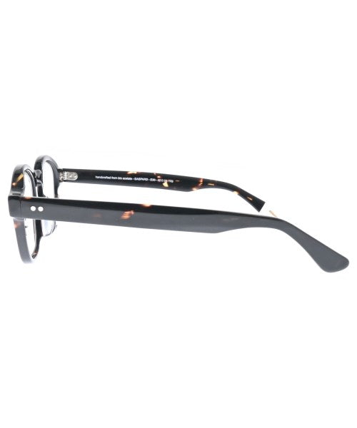 WAITING FOR THE SUN แว่นตา