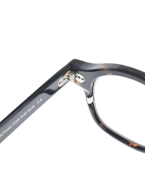 WAITING FOR THE SUN แว่นตา