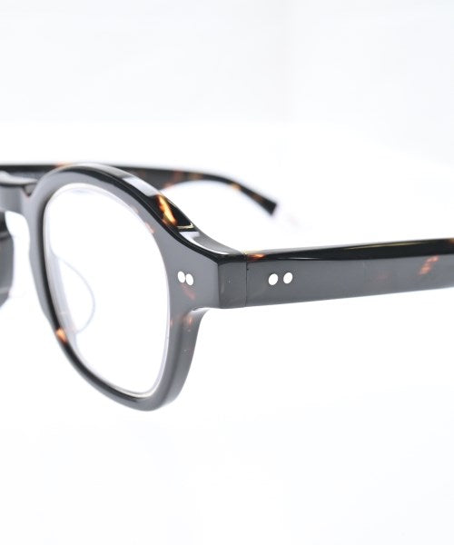 WAITING FOR THE SUN แว่นตา