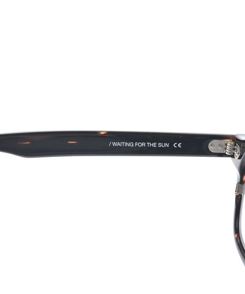 WAITING FOR THE SUN แว่นตา