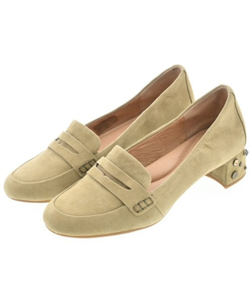 UGG รองเท้าส้นสูง