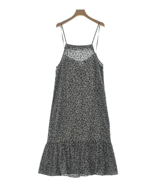 NOLLEY'S Light ชุดเดรส