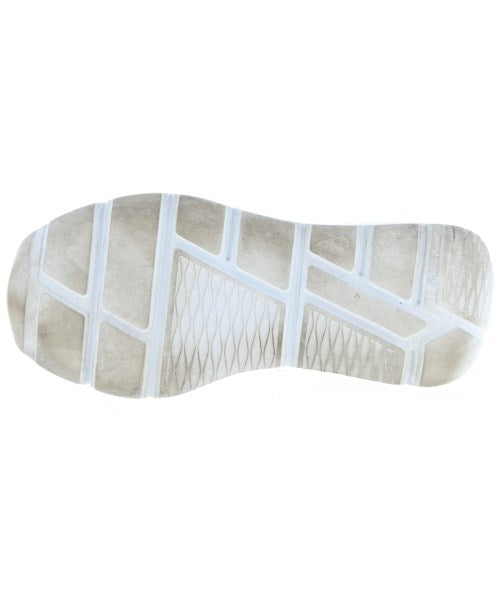 D.A.T.E. รองเท้าผ้าใบ