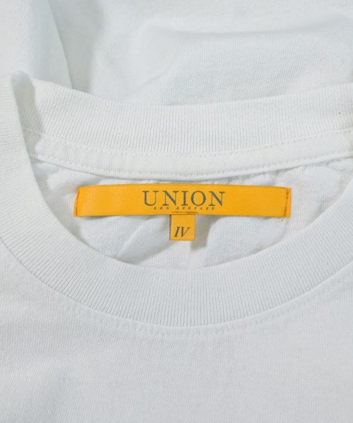 union เสื้อยืด/เสื้อท็อปส์