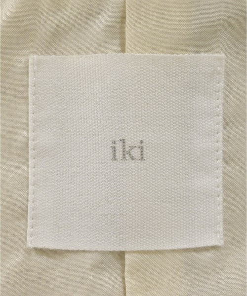 iki แจ็คเก็ตลำลอง