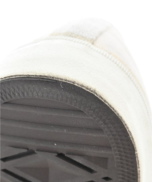 BOW WOW รองเท้าผ้าใบ