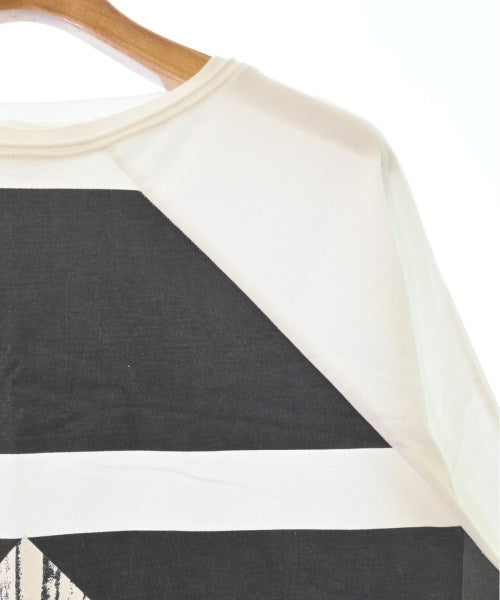 NILoS เสื้อยืด/เสื้อท็อปส์