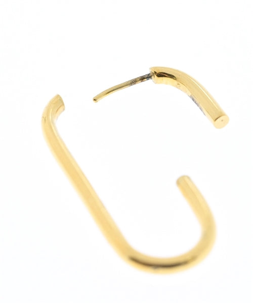 MARIA BLACK เจาะ