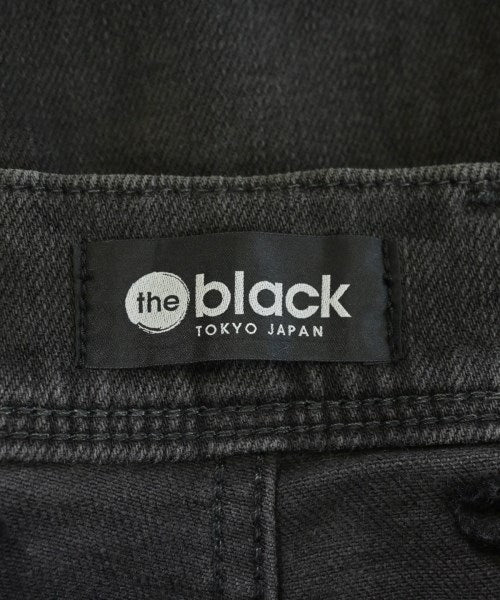 the black ยีนส์