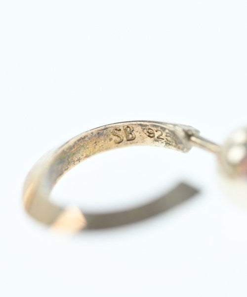 SOPHIE BUHAI เจาะ