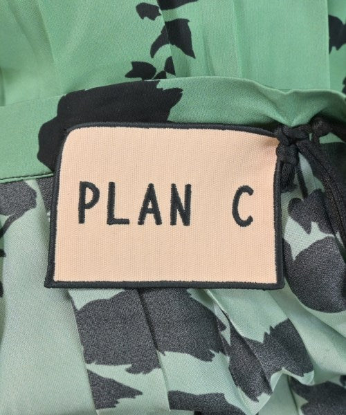 PLAN C กระโปรงยาวถึงเข่า