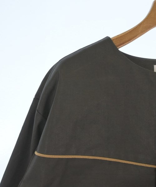 TANAKA เสื้อลำลอง