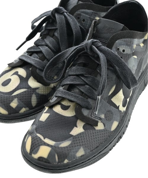 COMME des GARCONS รองเท้าผ้าใบ