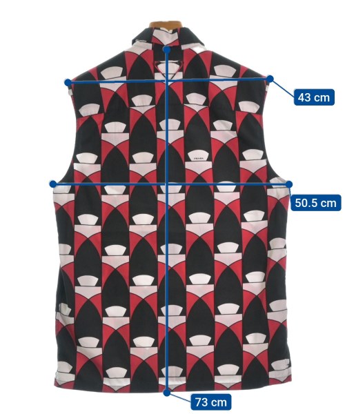 PRADA เสื้อลำลอง