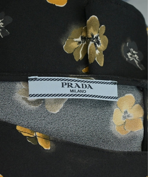 PRADA เสื้อสตรี