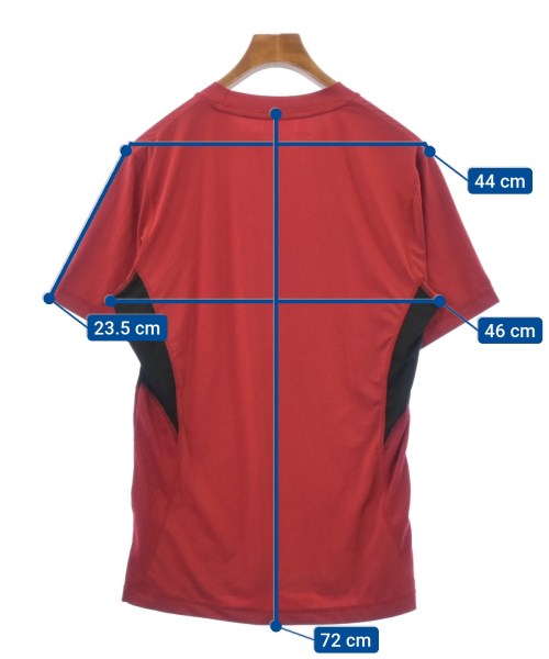 Reebok เสื้อยืด/เสื้อท็อปส์