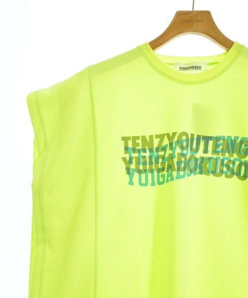 DISCOVERED เสื้อยืด/เสื้อท็อปส์