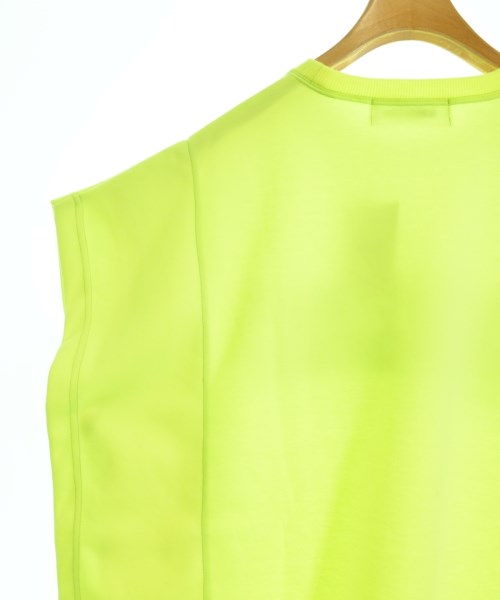 DISCOVERED เสื้อยืด/เสื้อท็อปส์