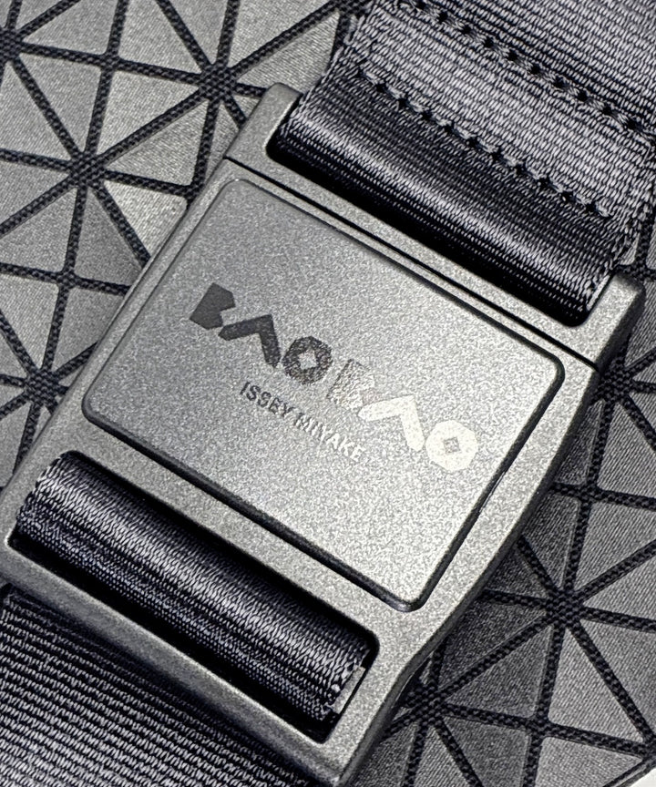 BAO BAO ISSEY MIYAKE กระเป๋าสะพาย
