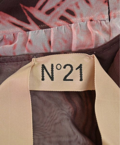 N゚ 21 ชุดเดรส