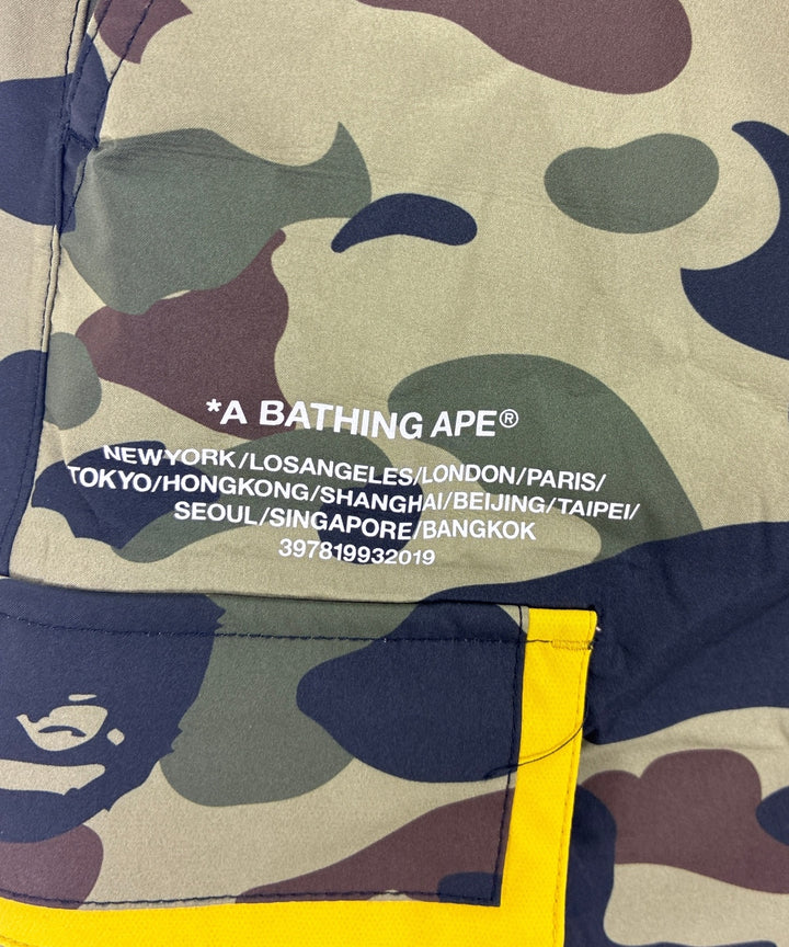 A BATHING APE กางเกงขาสั้น