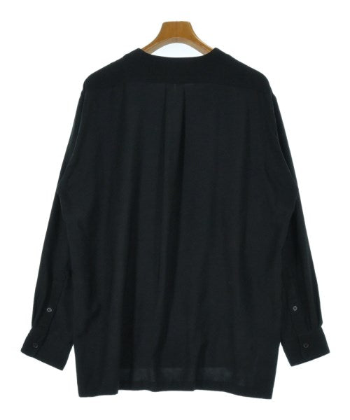 Taakk เสื้อลำลอง