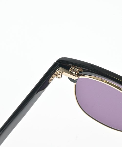 Needles แว่นกันแดด