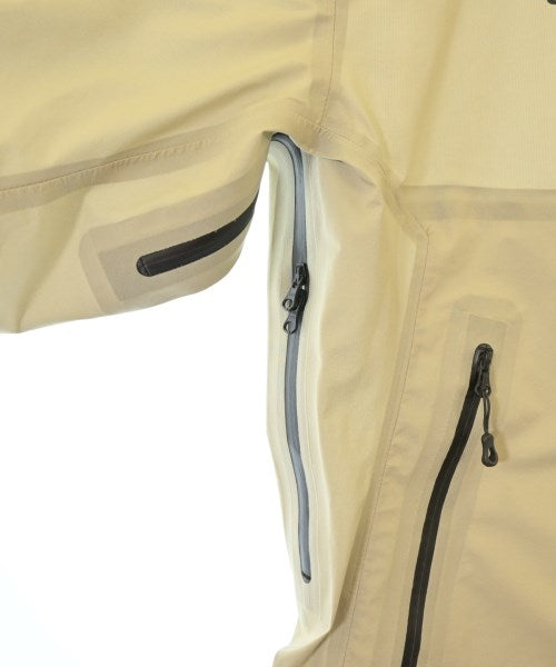 F.C.R.B แจ็คเก็ตเบลาส์ อื่น