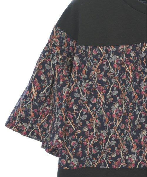 HERENCIA เสื้อยืด/เสื้อท็อปส์