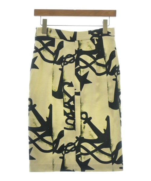 Max Mara กระโปรงยาวถึงเข่า