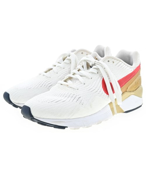 NIKE รองเท้าผ้าใบ