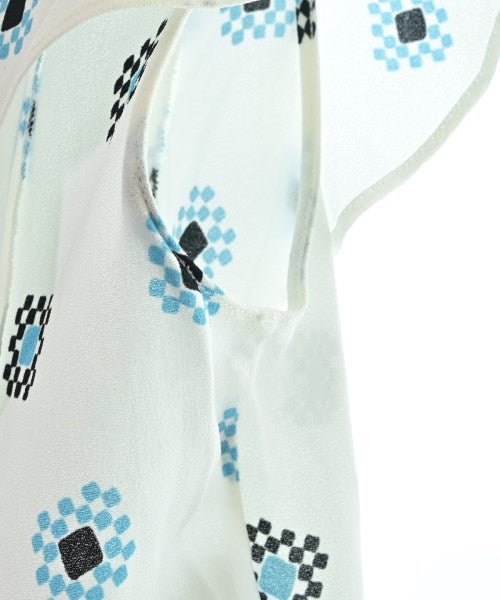 PRADA เสื้อสตรี