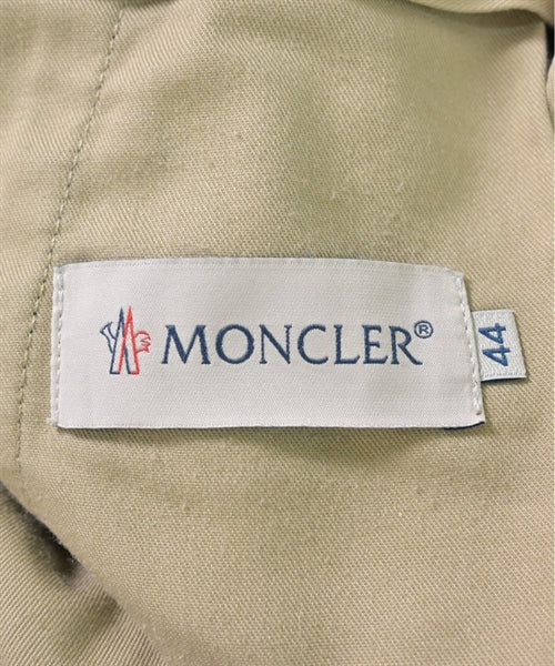 MONCLER ชิโน่