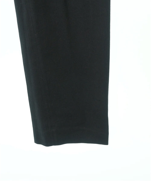 MONCLER ชิโน่